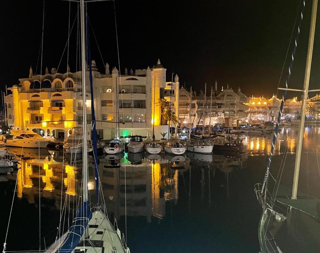 Atico En Puerto Marina Apartment Benalmadena Ngoại thất bức ảnh